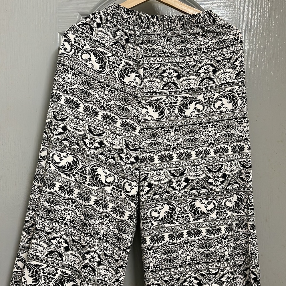 Palazzo pant in size large - Picture 4 of 5